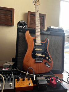 Guitarra Eléctrica Logan | Strat 70´s